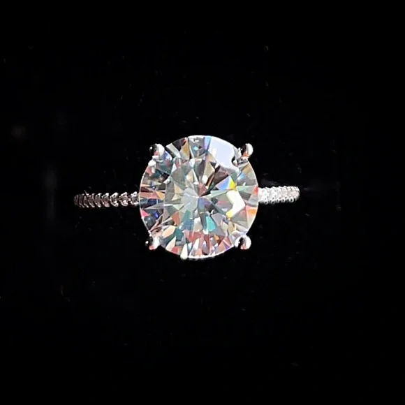 3Ct Zircon Sterling Silver Ring! VIDEO AVAILABLE!